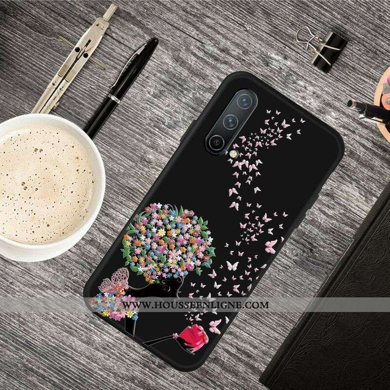 Coque OnePlus Nord CE 5G Femme à la Tête Fleurie