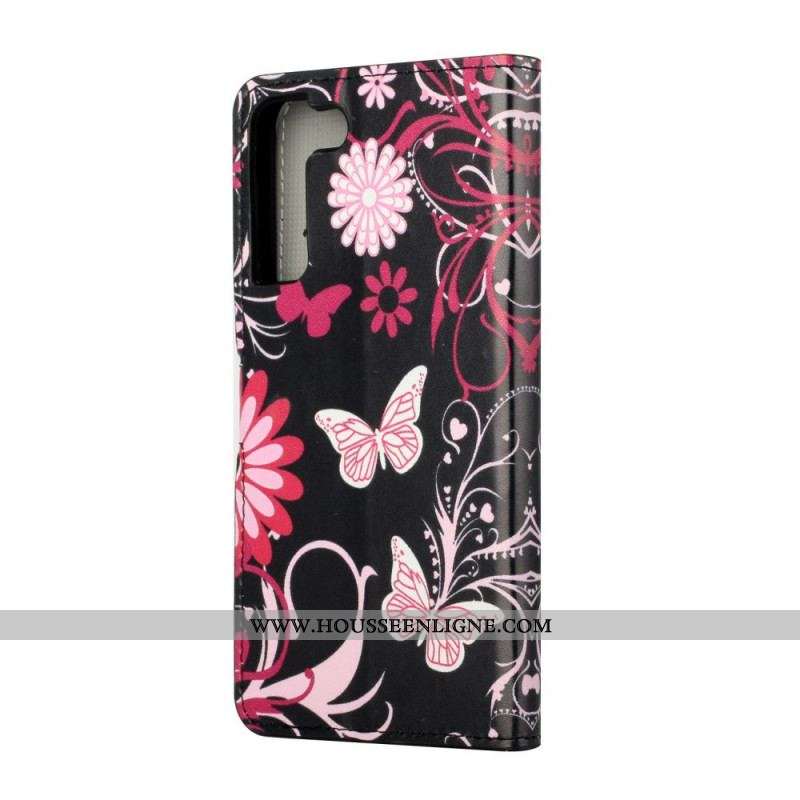 Housse Samsung Galaxy S22 Plus 5G Papillons et Fleurs