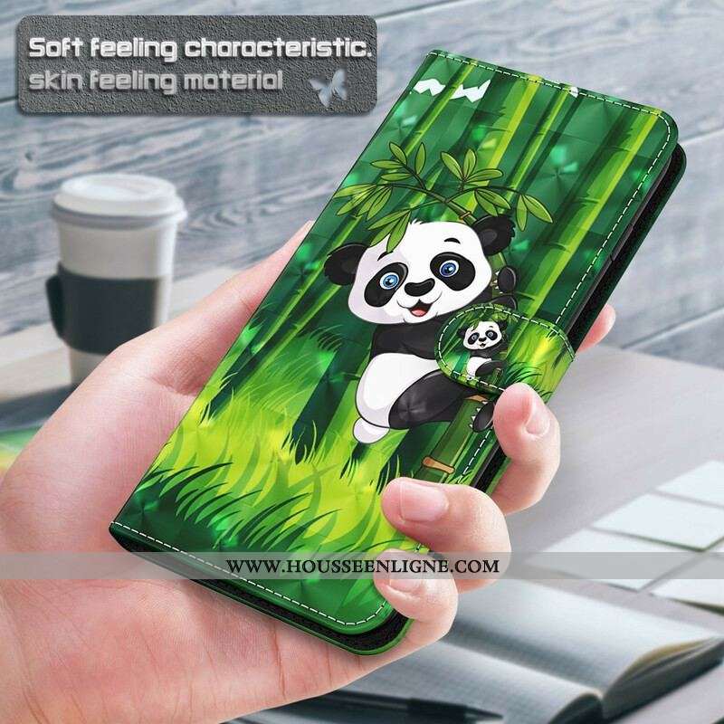 Housse iPhone 13 Pro Panda et Bambou